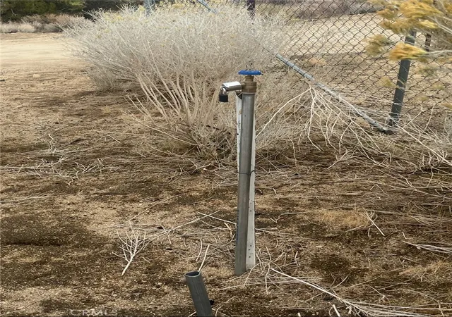 4th image of 0 Y8/vic Vac Ave, Llano, CA 93544 | MLS# DW25263892
