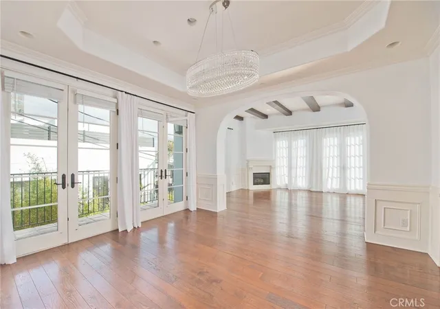 Homes for sale in Beverly Hills, CA | 558 Hillgreen Drive, Beverly Hills, CA 90212 | Houzeo