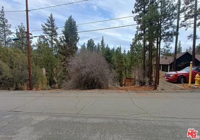 1st image of 384 Cinderella Dr, Big Bear City, CA 92314 | MLS# 25621261