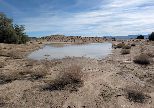 Photo 3 of Land for sale at 0 Mauka Rd, Newberry Springs, CA 92365 | MLS# OC25264116 | Listing updated on 2026-07-17