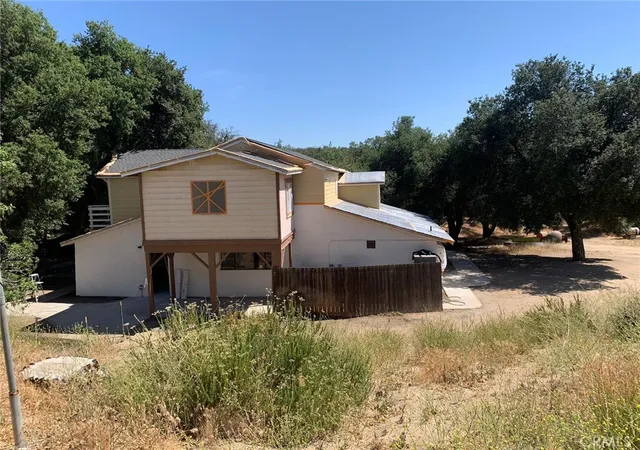 5th image of 34930 Benton Rd, Hemet, CA 92544 | MLS# SW25264147