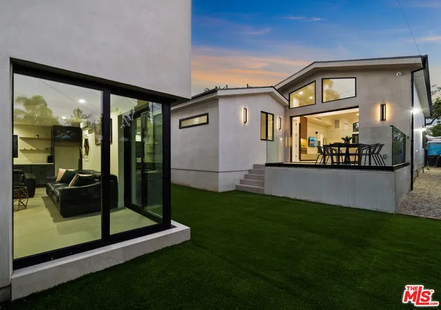 Homes for sale in West Hollywood, CA | 8982 Norma Pl, West Hollywood, CA 90069 | MLS# 25621457