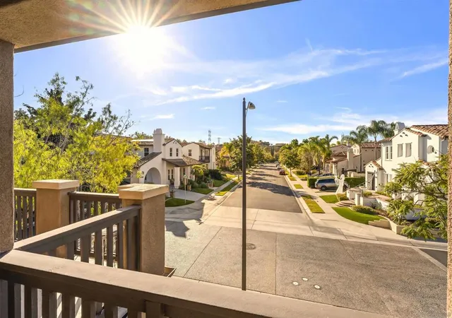 2nd image of 14520 Camino De La Luna #5, San Diego, CA 92127 | MLS# 250044476SD