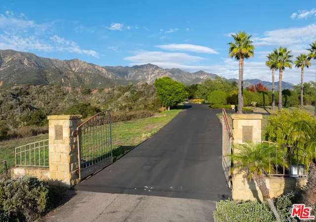 Homes for sale in Carpinteria, CA | 3589 Toro Canyon Park Rd, Carpinteria, CA 93013 | MLS# 25621543