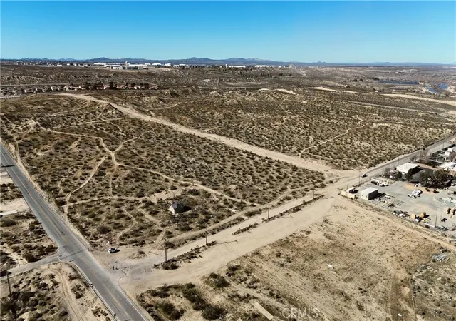 5th image of 0 Rancho Rd, Victorville, CA 92394 | MLS# HD25264581