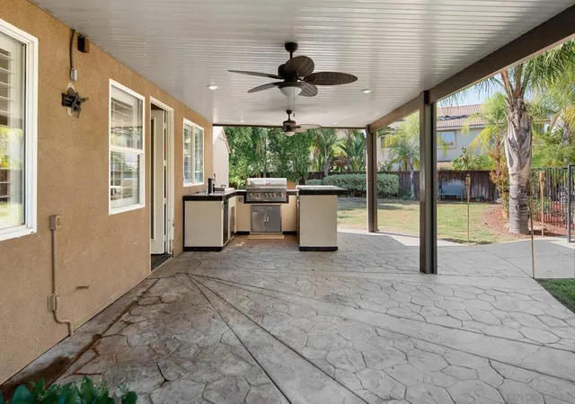 Photo 3 of Single family home for sale at 23600 Desert Oak Ln, Murrieta, CA 92562 | MLS# 250044512SD | Listing updated on 2026-05-21