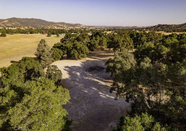 3rd image of 0 Lot 19 The Preserve, Santa Margarita, CA 93453 | MLS# PI25264771