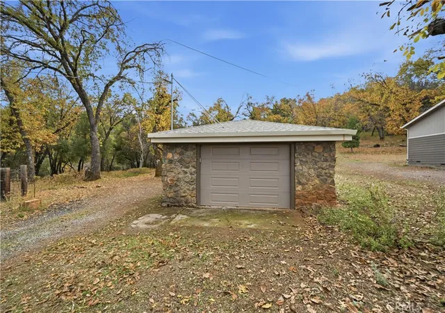 Photo 3 of Single family home for sale at 13035 Anderson Rd, Lower Lake, CA 95457 | MLS# LC25261748 | Listing updated on 2026-09-03