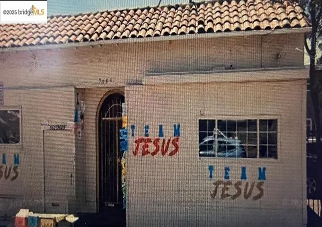 1st image of 5609 Foothill Blvd, Oakland, CA 94605 | MLS# 41118086