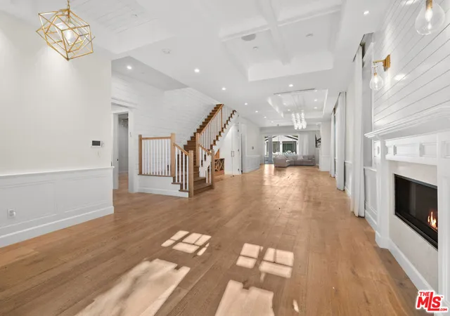 3rd image of 12345 Huston St, Valley Village, CA 91607 | MLS# 24469437