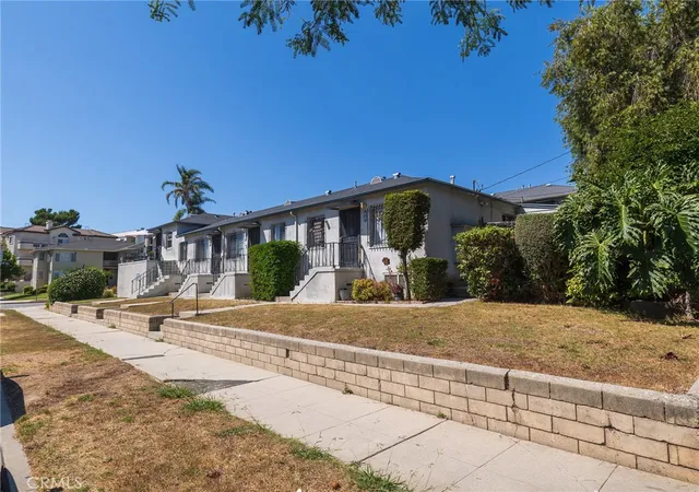 2nd image of 7019 Ramsgate Ave, Los Angeles, CA 90045 | MLS# SB25260305