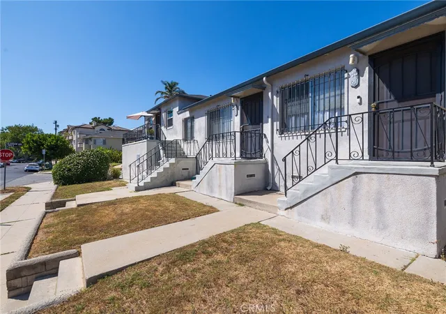 3rd image of 7019 Ramsgate Ave, Los Angeles, CA 90045 | MLS# SB25260305