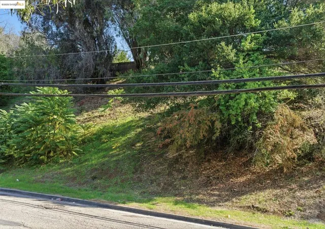 5th image of 9670 Mountain Blvd, Oakland, CA 94605 | MLS# 41118105