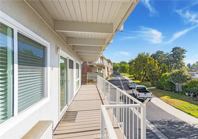 Homes for sale in Laguna Woods, CA | 2137 Ronda Granada, Laguna Woods, CA 92637 | Houzeo