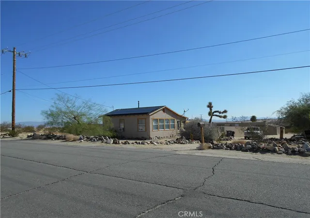 2nd image of 6439 Desert Knoll Ave, Twentynine Palms, CA 92277 | MLS# JT25265567