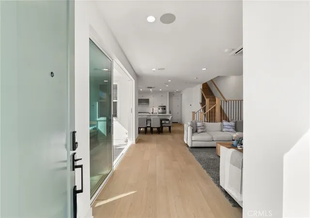 Photo 3 of Sale Pending at 2127 Cresta, Newport Beach, CA 92660 | MLS# PW25265639 | Listing updated on 2026-06-19