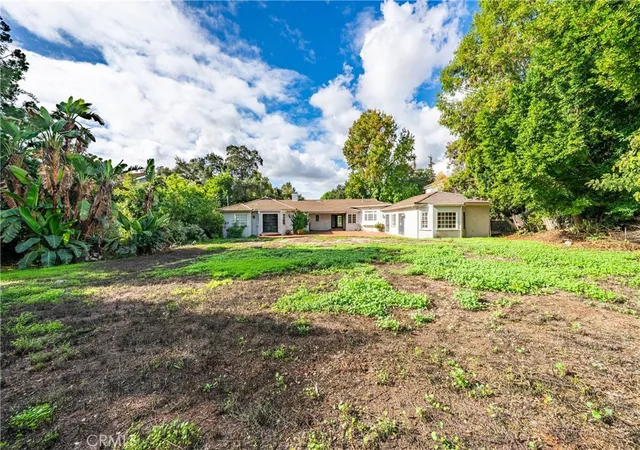 3rd image of 1210 Rodeo Road, Arcadia, CA 91006 | MLS# TR25263406