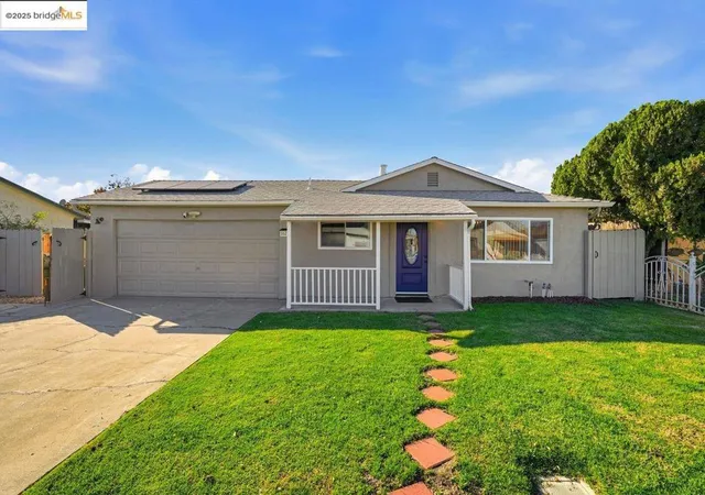 Homes for sale in Lathrop, CA | 16235 Suzie Q Lane, Lathrop, CA 95330 | MLS# 41118203