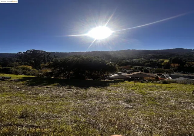 4th image of 7 Abbey Ln, El Sobrante, CA 94803 | MLS# 41118207