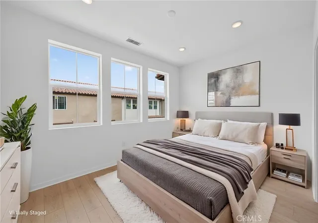 3rd image of 428 Lemonade Pl Pl, Covina, CA 91723 | MLS# OC25266952