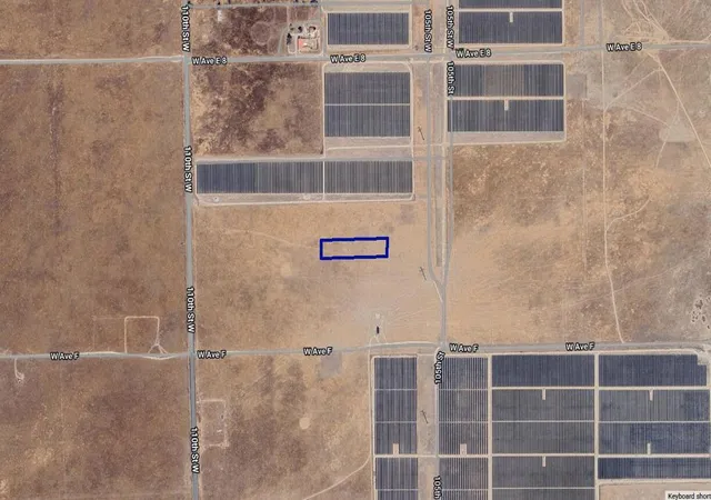 4th image of 107 Th Street West & Avenue E-14, Antelope Acres, CA 93536 | MLS# 219139280DA