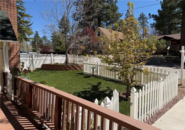 Homes for sale in Big Bear Lake, CA | 40226 Guinan, Big Bear Lake, CA 92315 | MLS# PW25267091