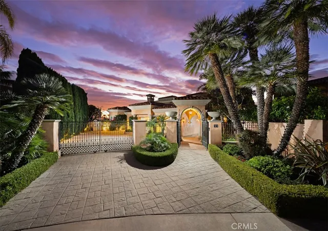 3rd image of 11 Shoreview, Newport Coast, CA 92657 | MLS# OC25265825