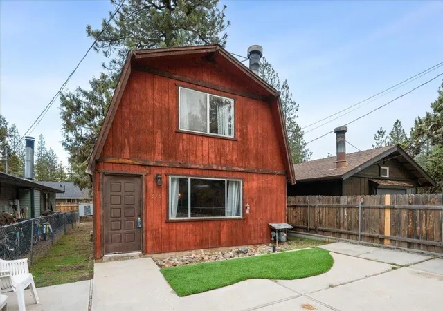 2nd image of 858 Norwood Ln, Big Bear City, CA 92314 | MLS# 219139304PS