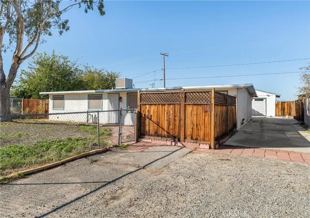 Homes for sale in Edwards, CA | 13445 Fran St, Edwards, CA 93523 | MLS# SR25267300