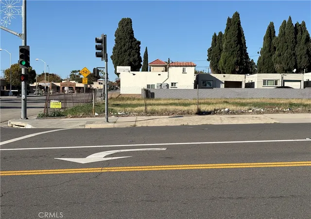 1st image of 437 W Ramsey St, Banning, CA 92220 | MLS# SW25267568