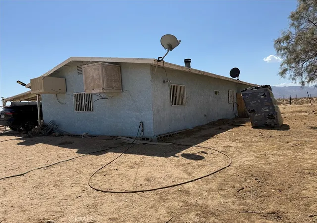 Homes for sale in Newberry Springs, CA | 41455 Coventry, Newberry Springs, CA 92365 | MLS# SW25267626