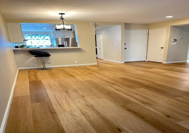 Photo 3 of Condo for sale at 2175 Summerton Dr, San Jose, CA 95122 | MLS# ML82028445 | Listing updated on 2026-10-12