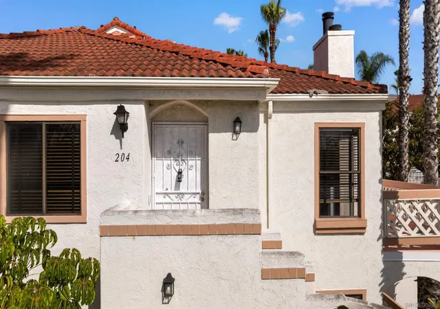 Photo 3 of Condo for sale at 9302 Twin Trails Dr #204, San Diego, CA 92129 | MLS# 250044860SD | Listing updated on 2026-06-23