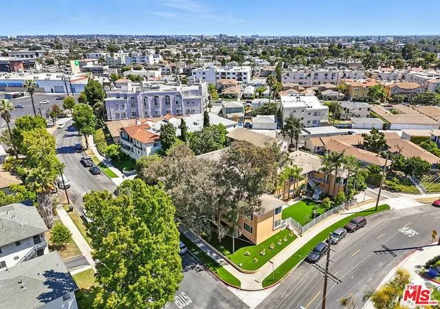 2nd image of 7028 Alvern St, Los Angeles, CA 90045 | MLS# 25623635