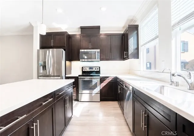 Listing Photo 4 - Condo for sale in building located at 334 Mission Ter Ave, San Marcos, CA 92069