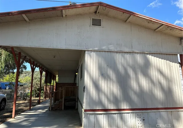 4th image of 12840 Island Dr #43, Clearlake Oaks, CA 95423 | MLS# LC25268079