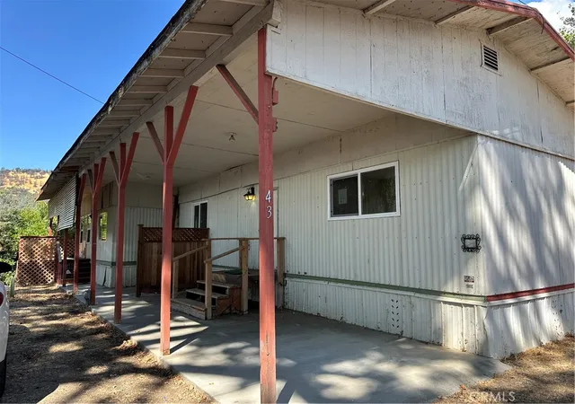 6th image of 12840 Island Dr #43, Clearlake Oaks, CA 95423 | MLS# LC25268079
