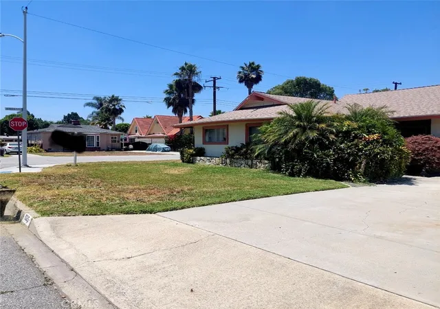 1st image of 525 S Gretta Ave, West Covina, CA 91790 | MLS# CV25268354