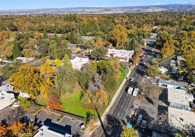 1st image of 1368 E 9th St, Chico, CA 95928 | MLS# SN25268402