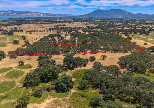 Homes for sale in Lakeport, CA | 608 Dixon Dr, Lakeport, CA 95453 | MLS# LC25268691