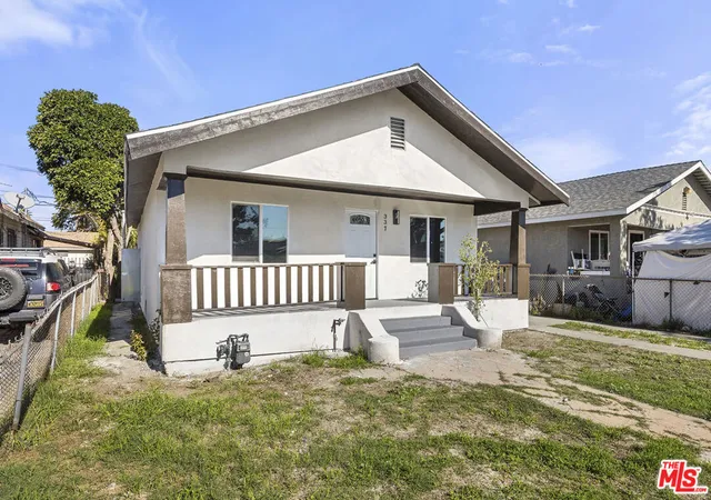 2nd image of 337 E 60th St, Los Angeles, CA 90003 | MLS# 25624591