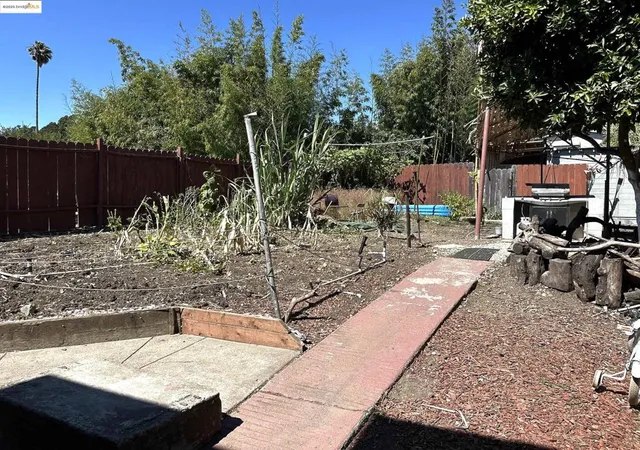 25th image of 8016 Macarthur Blvd, Oakland, CA 94605 | MLS# 41118514
