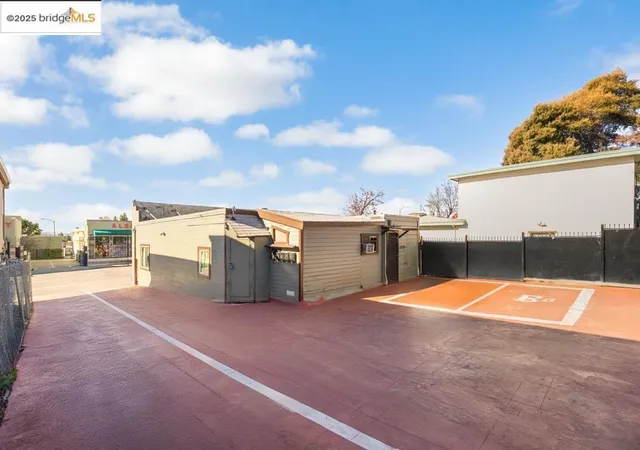 4th image of 8016 Macarthur Blvd, Oakland, CA 94605 | MLS# 41118514