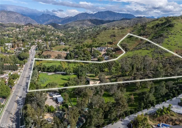 5th image of 9528 N Sunland Blvd, Shadow Hills, CA 91040 | MLS# GD25243706