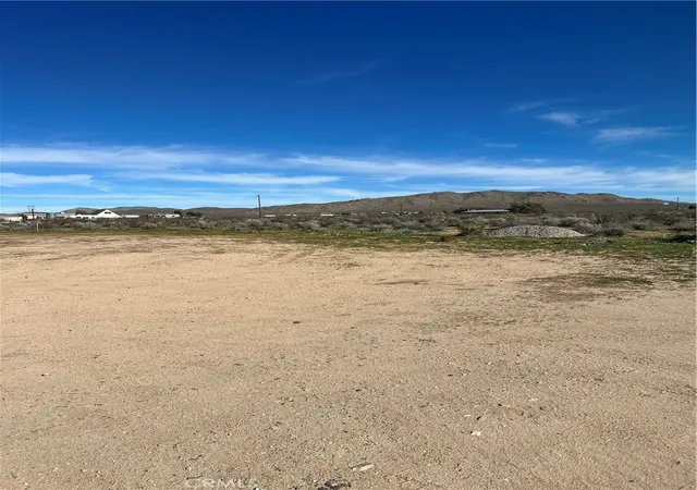 Photo 3 of Land for sale at 21012 Stoddard Wells, Apple Valley, CA 92307 | MLS# HD25269547 | Listing updated on 2026-05-07