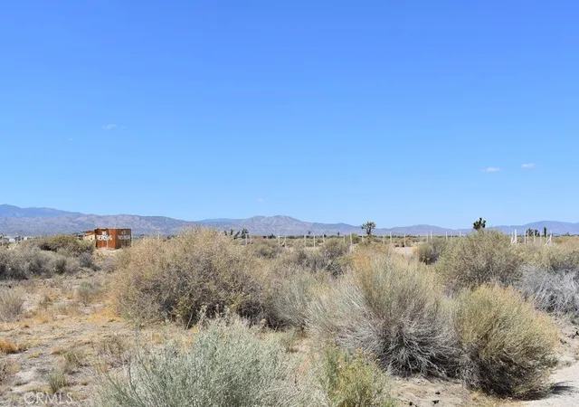 Homes for sale in Littlerock, CA | 14500 Ave R, Littlerock, CA 93543 | MLS# SR25269561