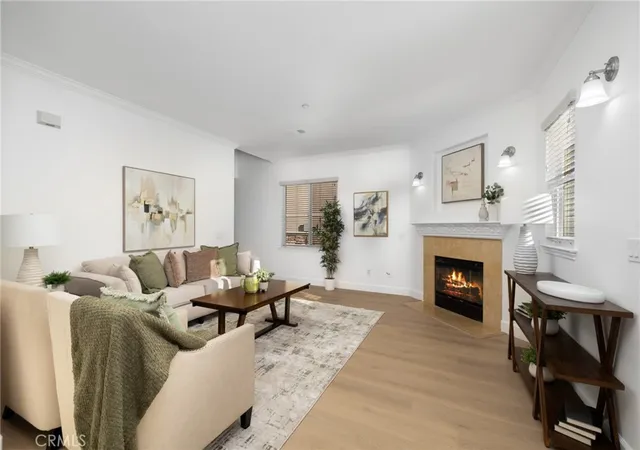 Photo 4 of Sale Pending at 841 S Greenwood #D, Montebello, CA 90640 | MLS# WS25269375 | Listing updated on 2026-10-06