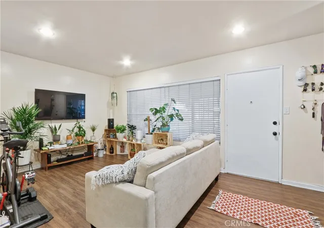 Homes for sale in Long Beach, CA | 939 E Appleton St #25, Long Beach, CA 90802 | MLS# PW25269969