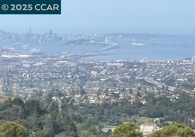Photo 3 of Land for sale at 6044 Skyline Blvd, Oakland, CA 94611 | MLS# 41118604 | Listing updated on 2026-06-02