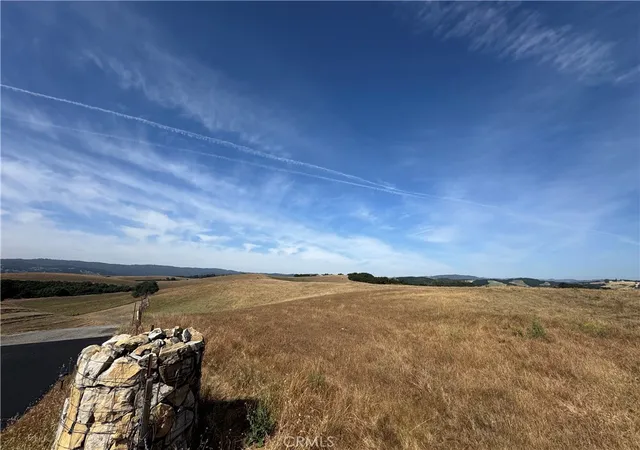 1st image of 1 Las Tablas, Templeton, CA 93465 | MLS# SC25266385
